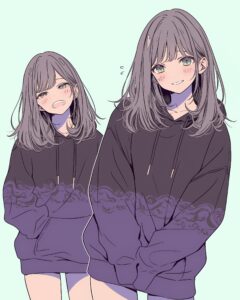 紫黒パーカー女子０